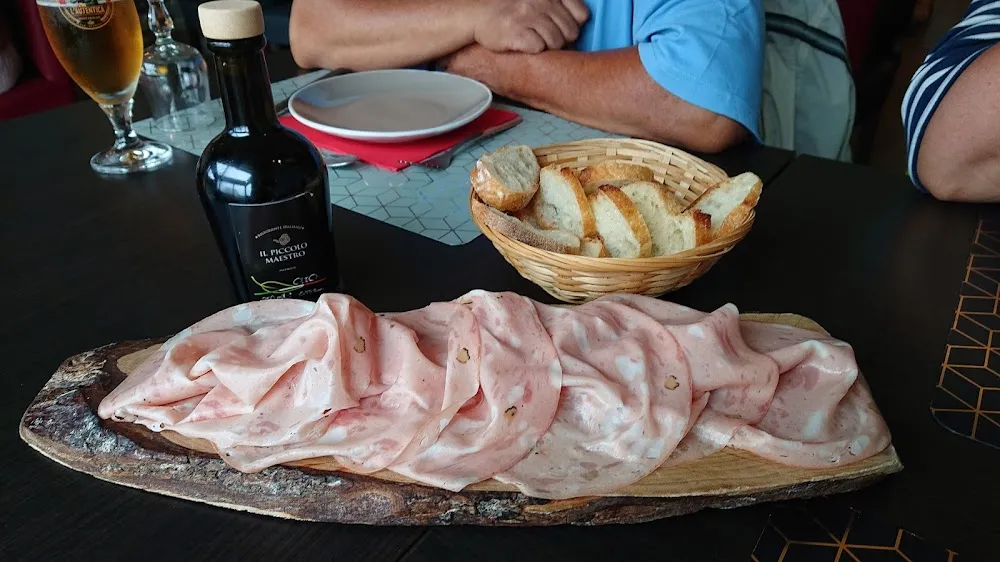 Mortadelle À la Truffe